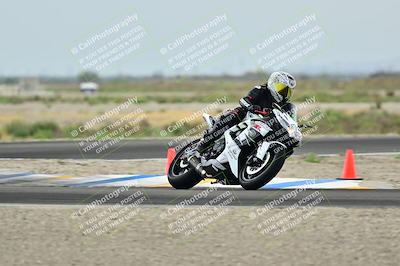 media/Apr-18-2025-TrackDaz (Fri) [[45f5874c44]]/C Group/Session 1 (Turn 7)/